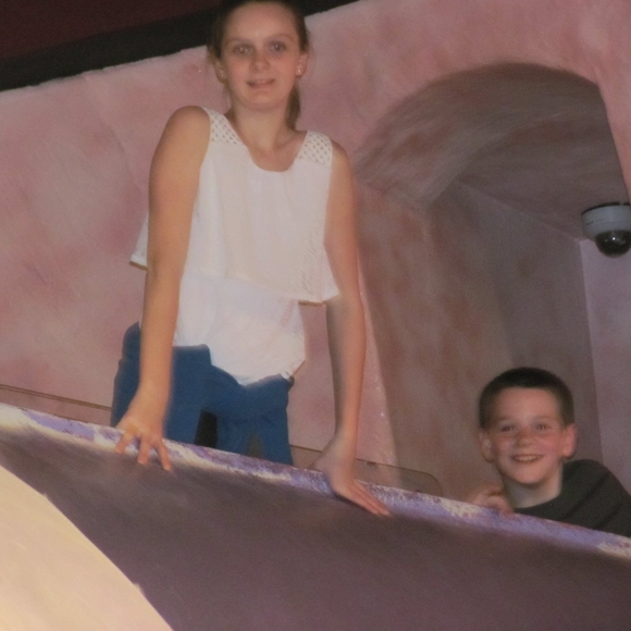 Meet your Posher, Elizabeth - Picture 1 of 1